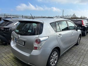 12 Verso D4D 2.0 7 Seats Drives 130k miles - Image 3