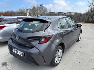 24 Corolla Luna Hybrid 55km Rodent damage Drives - Image 3
