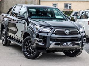 2026 TOYOTA HILUX INVINCIBLE X - Image 4