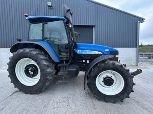 NEW HOLLAND TM130 TRACTOR - Image 4
