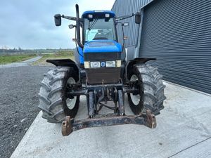 NEW HOLLAND TM130 TRACTOR - Image 2