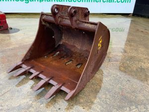 48" GEITH DIGGING BUCKET........65mm PINS.......87 - Image 3