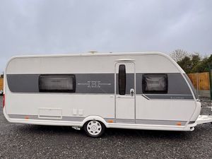 Hobby Excellent 4 Berth Fixed Single Beds Caravan - Image 3