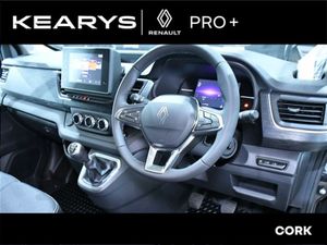 Renault Trafic LL30 Blue dCi 170 Extra Sport Panel - Image 4