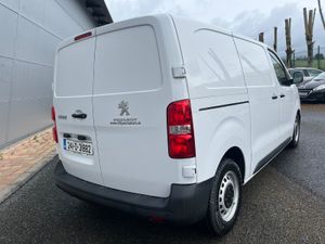 Peugeot Expert Professional Plus 1.5 - Image 3