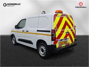 Peugeot Partner Standard Diesel Professional Premi - Image 2