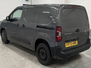 2022 Peugeot Partner Panel Van - Image 3