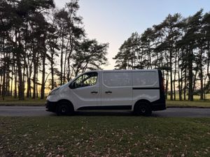 Renault Trafic Diesel SL27 DCI 95 Business - Image 4