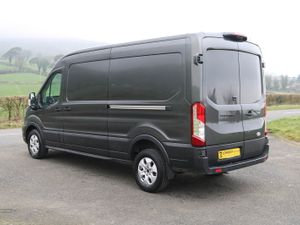 Ford Transit 350 EcoBlue Limited - Image 4