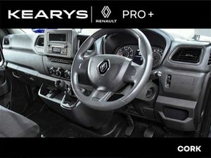 Renault Master FWD LM35 Blue dCi 135 Business MY22 - Image 3