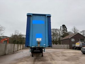 2013 SDC Curtainsider - Image 2