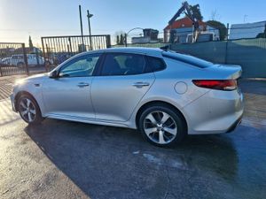 2017 Kia Optima  GT LINE  Automatic - Image 3