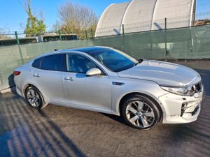 2017 Kia Optima  GT LINE  Automatic - Image 2