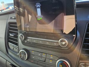 Ford Transit  2.0 130PS - Image 2