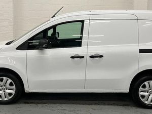 2024 Renault Kangoo Panel Van - Image 4