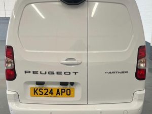2024 Peugeot Partner Panel Van - Image 3