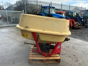 Vicon 1 Tonne Fertiliser Spreader - Image 4