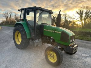 1996 John Deere 3200 2wd - Image 3