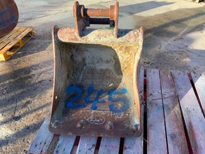 24" STRICKLAND BUCKET   45mm PINS........245. - Image 4