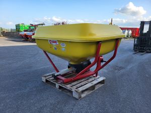 Cosmo Fertiliser Spreaders --500kg up to 1250kg - Image 4