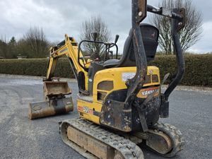 2015 Yanmar SV08 Micro Digger - Image 4