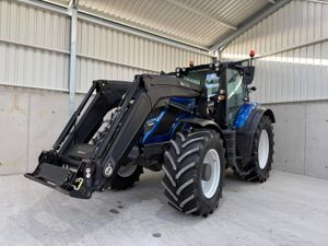 Valtra T154 Tractor - Image 2
