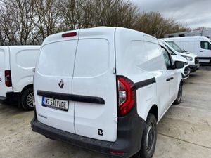 24 Kangoo 3 Seater only 27km - Image 3