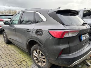 22 Kuga Titanium 1.5 Diesel 110km Starts - Image 3