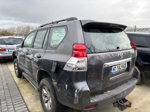 10 Land Cruiser Auto 120k miles Drive home - Image 3