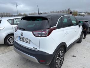 21 Crossland X 1.2 Petrol 47km Starting - Image 3