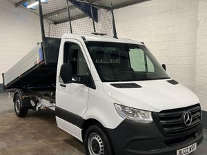 2022 Mercedes-Benz Sprinter Tipper Van - Image 3