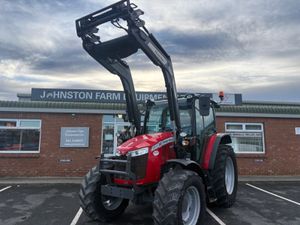 Massey Ferguson 5711M - Image 2