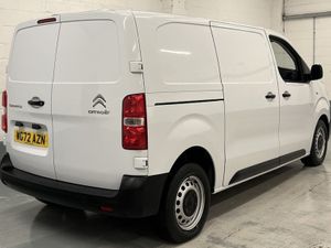 2022 Citroen Dispatch Panel Van - Image 3