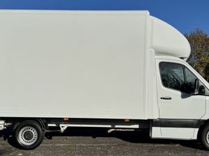 2022 Mercedes-Benz Sprinter Luton Box Van - Image 2
