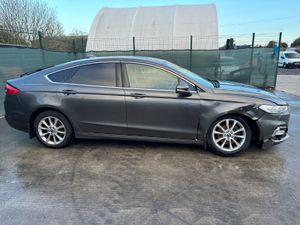 201  Ford Mondeo 2.0 Diesel Light Damage - Image 4