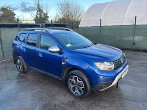 201 Dacia Duster Light Side Damage - Image 2