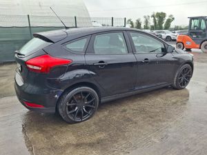 162 Ford Focus  Style - Image 3