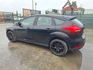 162 Ford Focus  Style - Image 4
