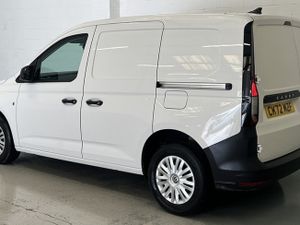 2023 Volkswagen Caddy Panel Van - Image 3