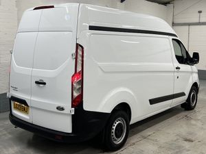 2023 Ford Transit Custom Panel Van - Image 3