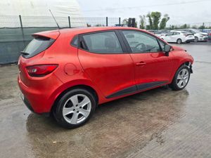 132 Renault Clio  Dynamic  1.2 Petrol - Image 3