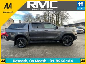Toyota Hilux 2.8 D INVINCIBLE X CREW CAB 204BHP 4W - Image 4