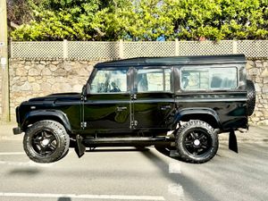 Land Rover Defender 2011!!! 110.  2.5L 300TDI - Image 4