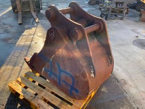 24" DIGGING BUCKET...65mm PINS.........717p. - Image 3