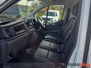 Ford Transit Custom Trend MWB - Image 3