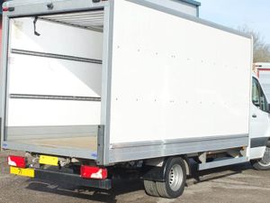 2022 Mercedes-Benz Sprinter Luton Box Van - Image 2
