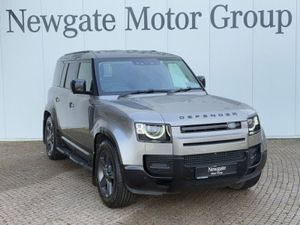 Land Rover Defender 110 3.0D Hard TOP SE - Image 3