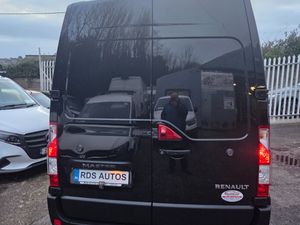 🔥23 RENAULT MASTER LOW KMS🔥 - Image 4