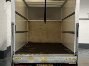 2023 Ford Transit Luton Box Van - Image 4