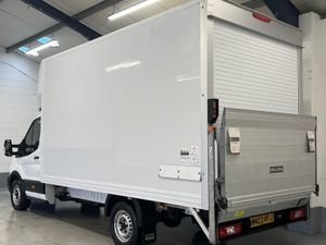 2023 Ford Transit Luton Box Van - Image 4